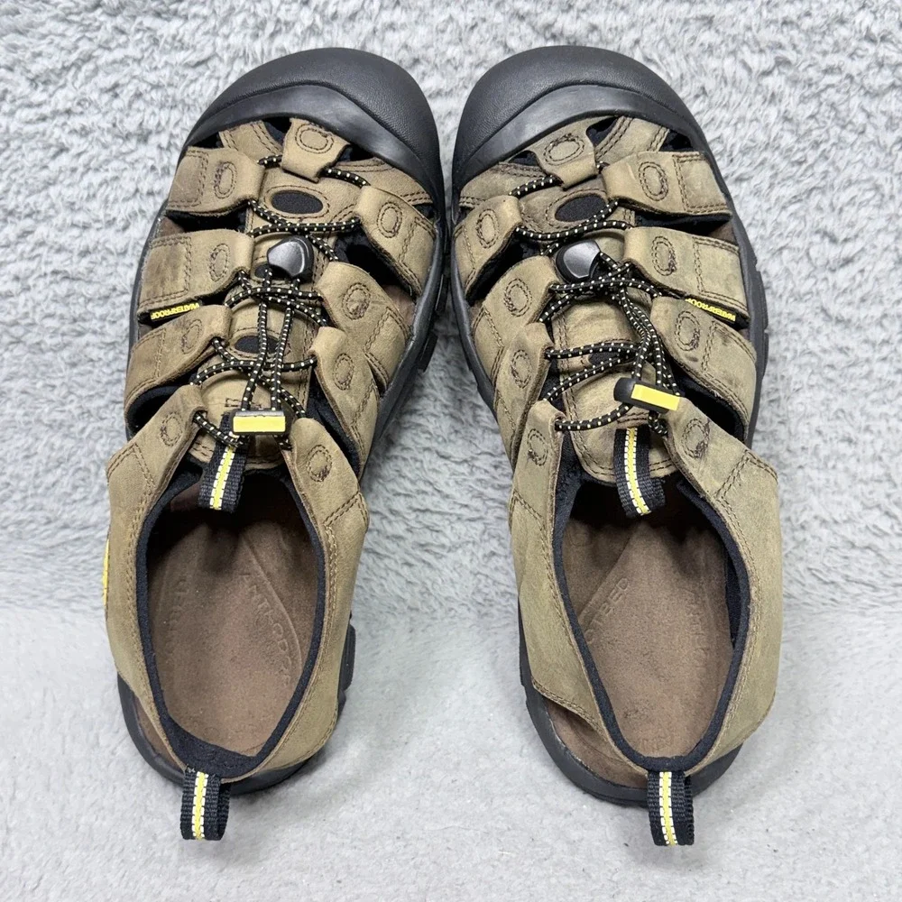 Keen Newport Mens Size 10 Waterproof Hiking Sandals Shoes Taupe Leather